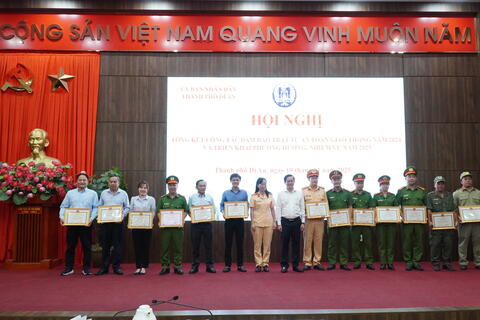 Năm 2025 thành phố Dĩ An tăng cường xử lý vi phạm trật tự ATGT