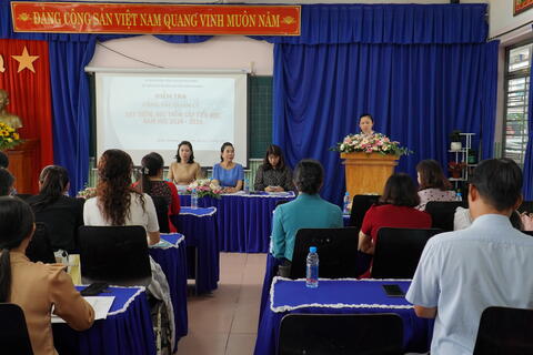 Sở Giáo dục và Đào tạo tình Bình Dương kiểm tra công tác quản lý dạy thêm, học thêm cấp tiểu học tại thành phố Dĩ An