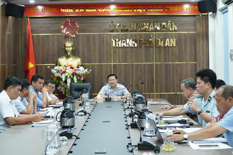 Vận động bàn giao mặt bằng công trình đường Vành Đai 3