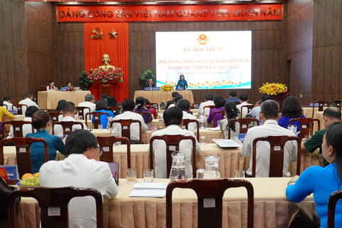 Kỳ họp thứ 17 chuyên đề HĐND TP Dĩ An khóa XII, nhiệm kỳ 2021-2026