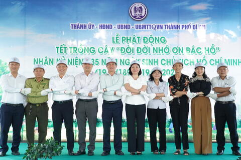 Thành phố Dĩ An hưởng ứng Tết trồng cây 2025