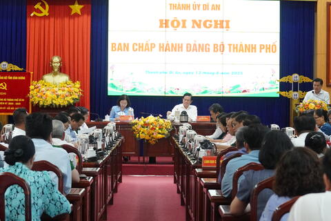 Hội nghị BCH Đảng bộ thành phố chuẩn bị vận hành các phường mới sau sáp nhập