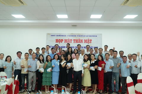 Thành phố Dĩ An tổ chức họp mặt kỷ niệm 100 năm ngày báo chí cách mạng Việt Nam