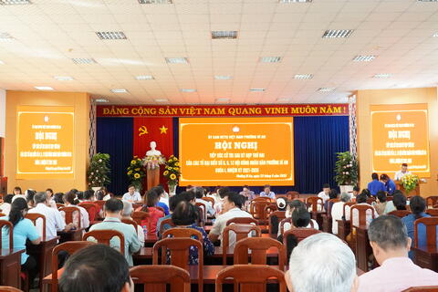 Tiếp xúc cử tri phường Dĩ An ghi nhận 12 lượt ý kiến